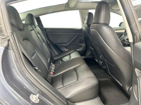 Certified 2023 Tesla Model 3 Standard Range RWD image 11