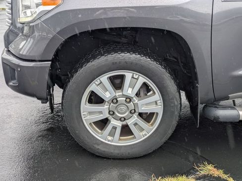 Used 2017 Toyota Tundra Platinum AWD/4WD image 10