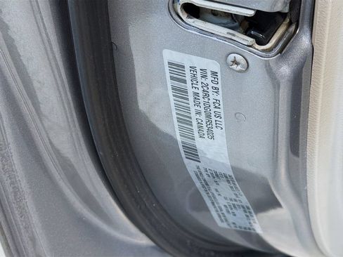 Used 2021 Chrysler Voyager Lxi FWD image 28