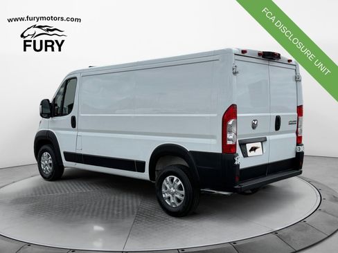 Used 2025 RAM ProMaster 2500 w/ Quick Order Package 22G SLT FWD image 5