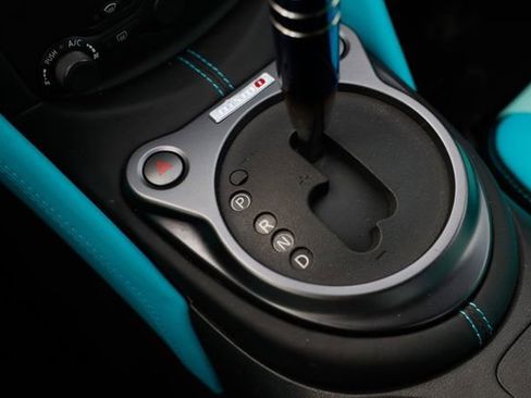 Used 2020 Nissan 370Z NISMO image 39