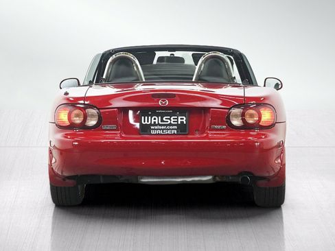 Used 2002 MAZDA MX-5 Miata SE RWD image 4