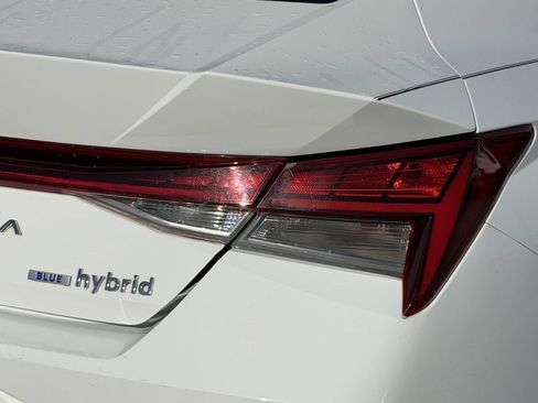 Used 2023 Hyundai Elantra Blue w/ Cargo Package FWD image 11