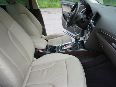Used 2016 Audi Q5 2.0T Premium Plus AWD/4WD image 22