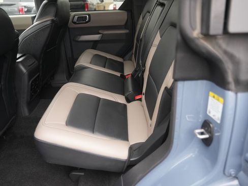 Used 2023 Ford Bronco Wildtrak image 12