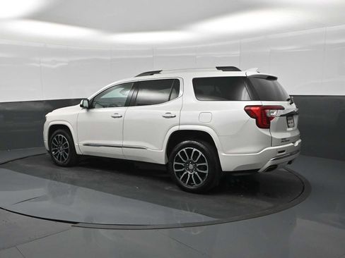 Used 2020 GMC Acadia Denali w/ Technology Package AWD/4WD image 6