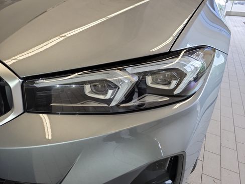 Used 2026 BMW 330i xDrive Sedan AWD/4WD image 9