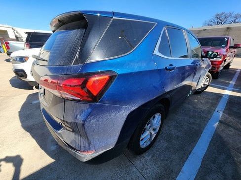 Used 2022 Chevrolet Equinox LT image 4