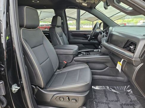 Used 2025 Chevrolet Tahoe Premier RWD image 26