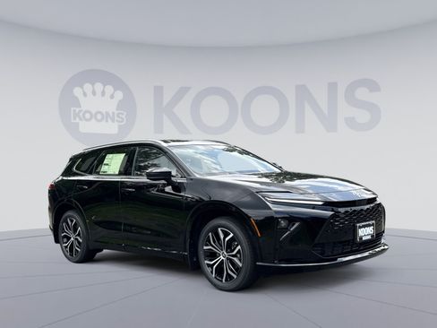 New 2026 Toyota Crown Signia AWD/4WD image 18