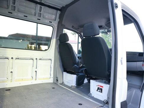Used 2018 Mercedes-Benz Sprinter 3500 image 30