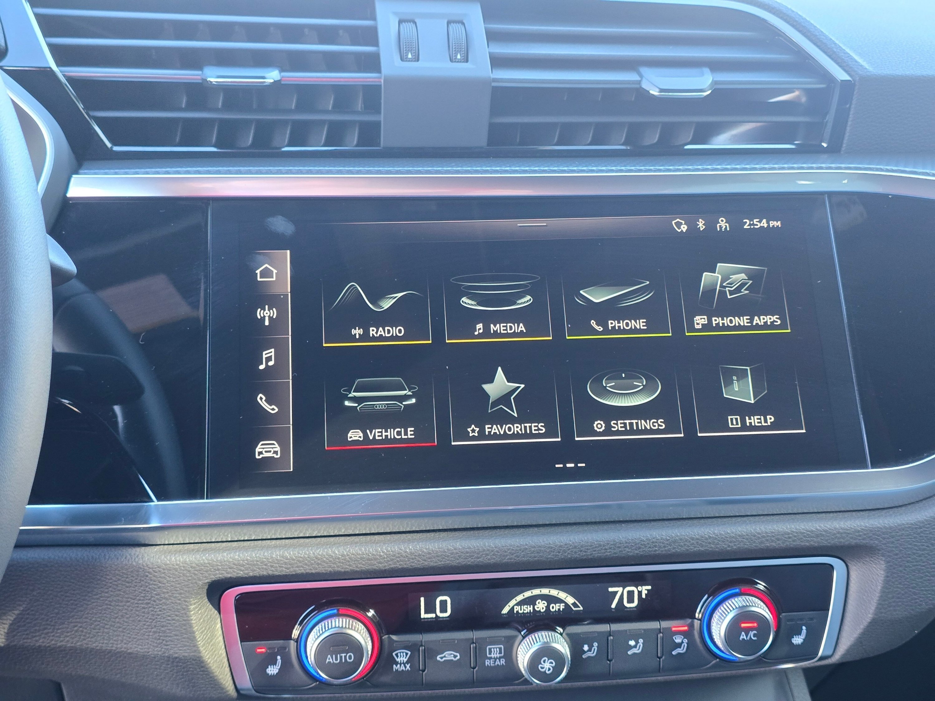 Certified 2025 Audi Q3 2.0T Premium AWD/4WD image 15