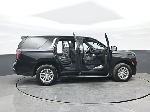Used 2023 Chevrolet Tahoe LT w/ Luxury Package AWD/4WD image 26
