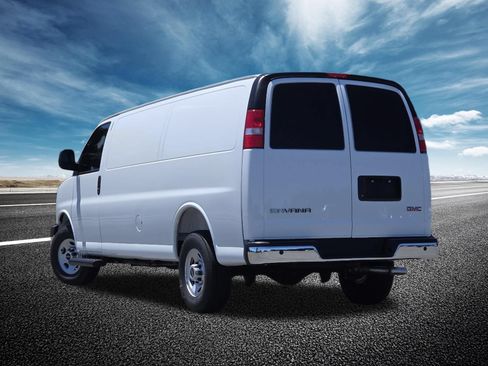 New 2026 GMC Savana 3500 Extended w/ Driver Convenience Package RWD image 14