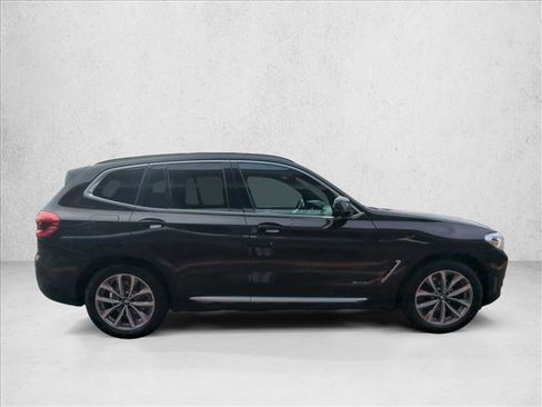 Used 2018 BMW X3 xDrive30i image 4