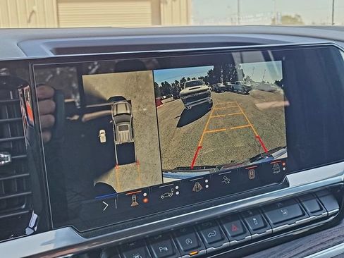 New 2026 GMC Canyon AT4 AWD/4WD image 21
