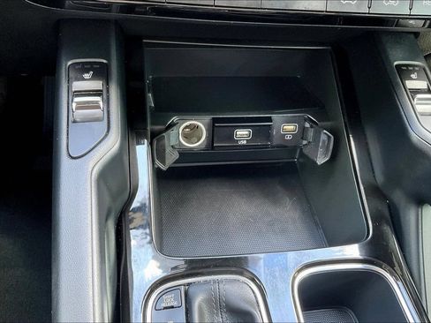 Used 2020 Kia Telluride S w/ S 8 Passenger Seating Package FWD image 16