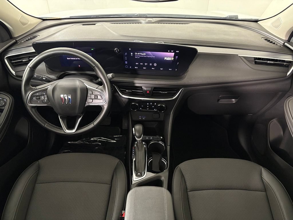 Used 2024 Buick Encore GX Preferred w/ Comfort Package FWD image 35