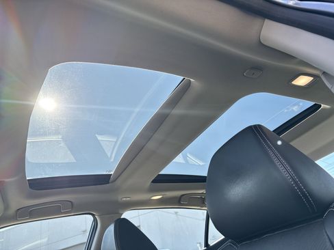 Used 2023 Nissan Maxima SL image 24