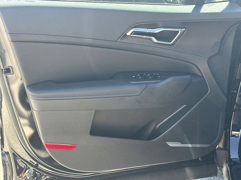 New 2026 Kia Sportage EX FWD image 11