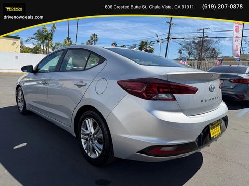 Used 2020 Hyundai Elantra SEL FWD image 5
