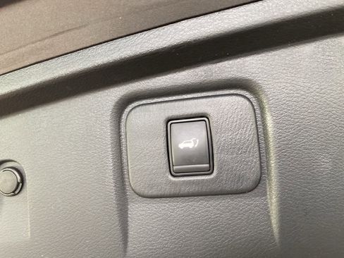 Used 2020 Nissan Murano SL image 30