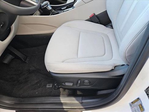 Used 2026 Hyundai Tucson SEL FWD image 4
