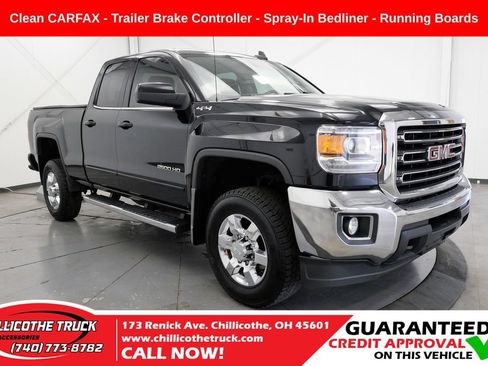 Used 2018 GMC Sierra 2500 SLE w/ SLE Preferred Package AWD/4WD image 1