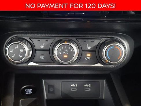 New 2025 Nissan Kicks SV w/ SV Premium Package image 17