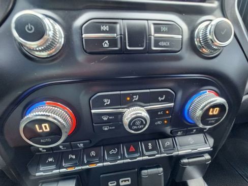 Used 2021 GMC Sierra 1500 AT4 w/ AT4 Premium Package image 24