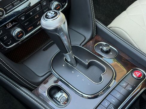 Used 2018 Bentley Flying Spur S V8 image 26