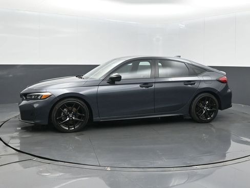 Used 2025 Honda Civic Sport image 10