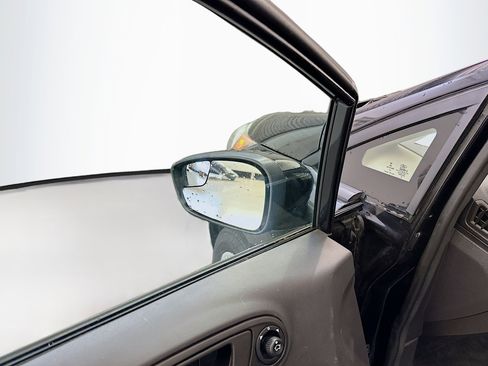 Used 2015 Ford Fiesta S image 16