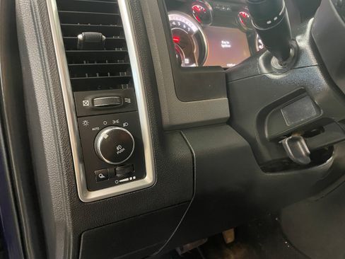 Used 2018 RAM 1500 Big Horn AWD/4WD image 13