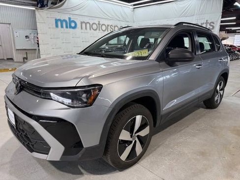 Used 2025 Volkswagen Taos S image 1