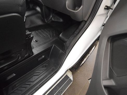 Used 2024 Ford Transit 250 Low Roof w/ Exterior Upgrade Package image 9