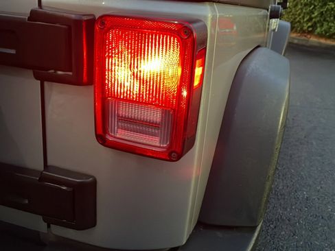 Used 2014 Jeep Wrangler Unlimited Sport w/ Quick Order Package 24S image 27