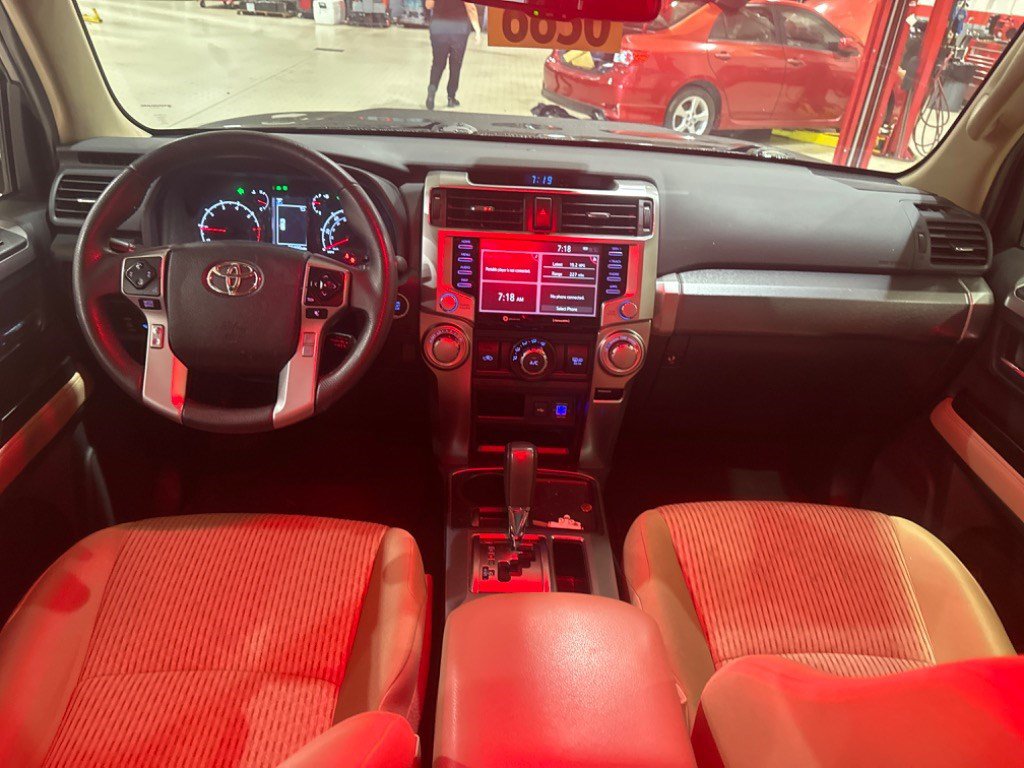 Used 2022 Toyota 4Runner SR5 RWD image 41