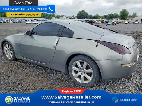 Used 2005 Nissan 350Z Touring w/ (N93) Cargo Convenience Pkg RWD image 3