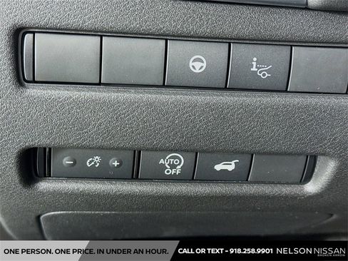 New 2026 Nissan Rogue Platinum image 10