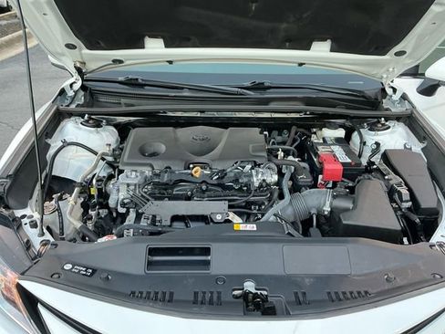 Used 2024 Toyota Camry LE FWD image 18