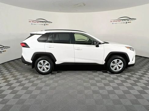 Used 2019 Toyota RAV4 LE w/ All Weather Liner Package AWD/4WD image 9