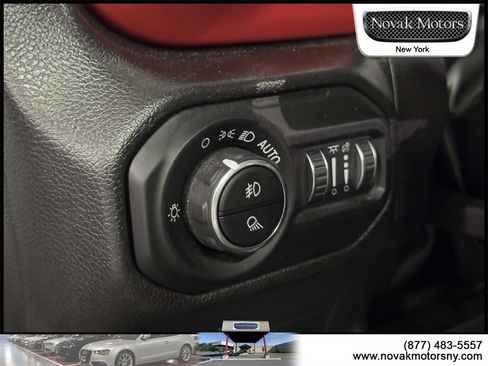 Used 2022 Jeep Gladiator Rubicon image 14