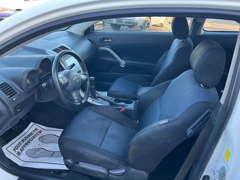 Used 2010 Scion tC image 9