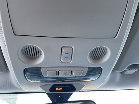 Certified 2019 Ford EcoSport SE image 23