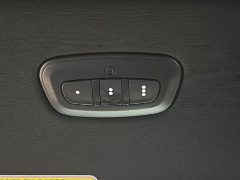 Used 2025 RAM 1500 Laramie w/ Laramie Southwest Edition AWD/4WD image 33