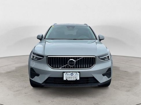 Certified 2025 Volvo XC40 B5 Core AWD/4WD image 28