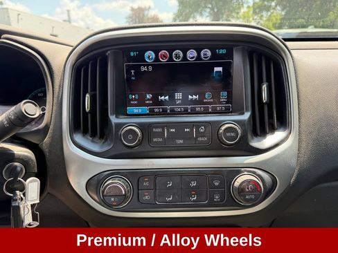 Used 2018 Chevrolet Colorado LT w/ Luxury Package, Chrome AWD/4WD image 16