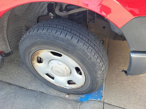 Used 2006 Ford F150 XL image 3