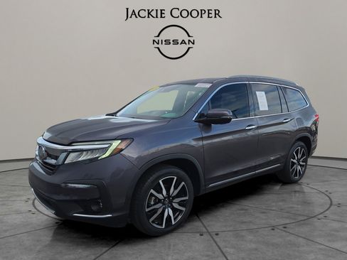 Used 2019 Honda Pilot Touring image 1